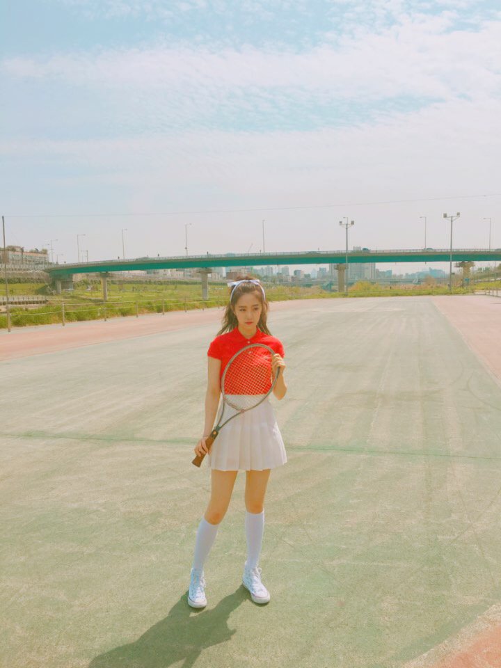 p o p on twitter jung haeri is a 1996 liner a vocalist p o p on twitter jung haeri is a 1996 liner a vocalist