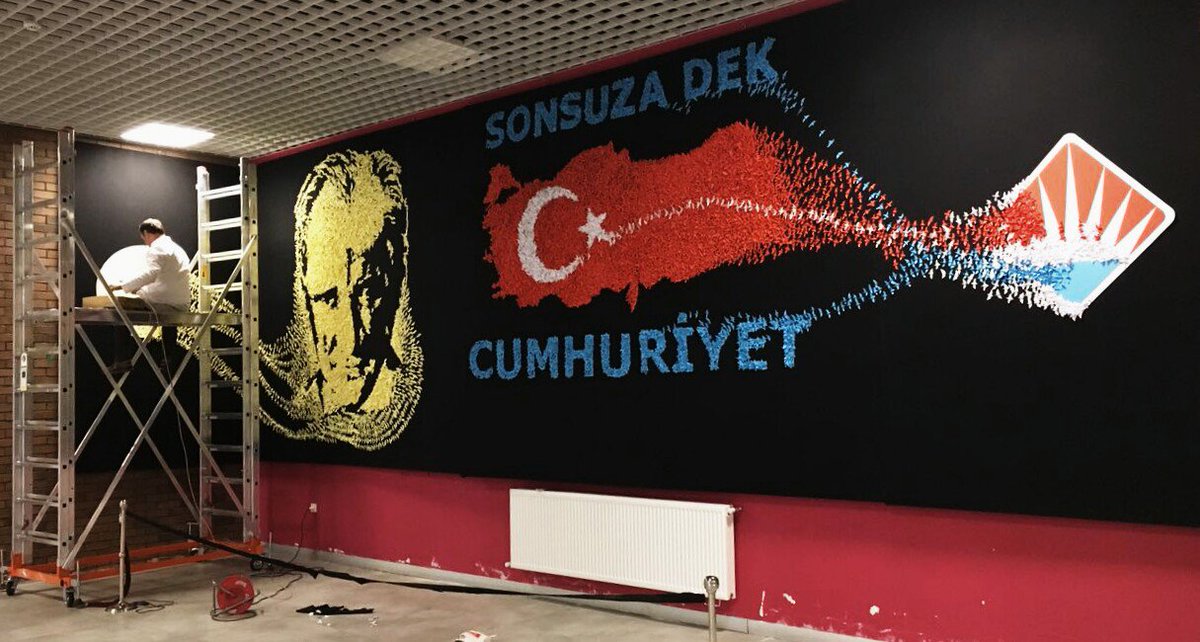 18.000 origami birds