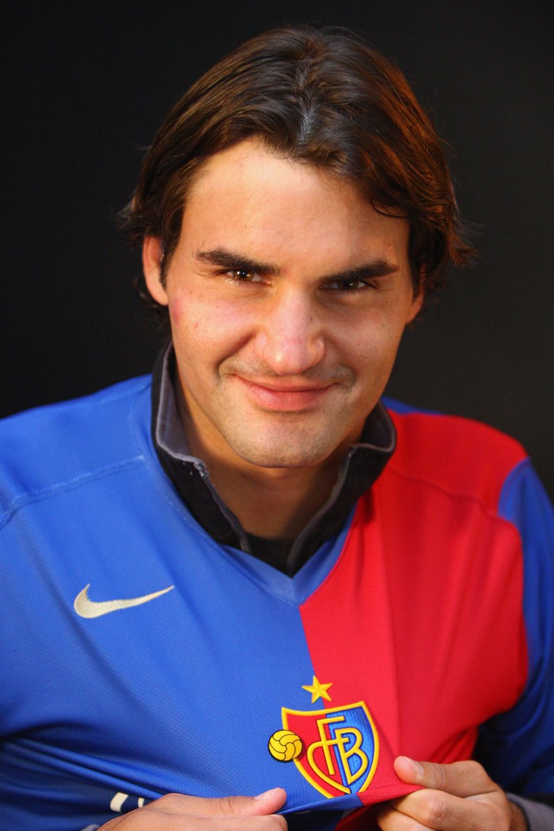 123 Jahre <a href="/FC_Basel/">IamBlessed</a> - ein stolzes Alter 👍👏⚽️
Happy Birthday! 🎁🎂🎊🎉🎈
#FCBasel #UCL