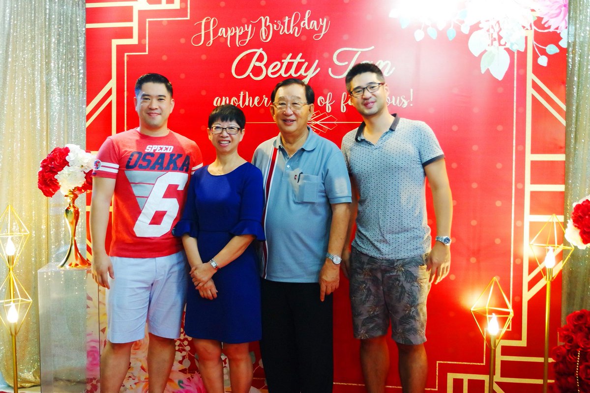 Recreation_MY's tweet photo. It was such a memorable night!! #HappyBirthday #Celebration #Throwback #Event #EventPlanner #Homestay #JohorBahru #Malaysia https://t.co/fDPqkE9QxC