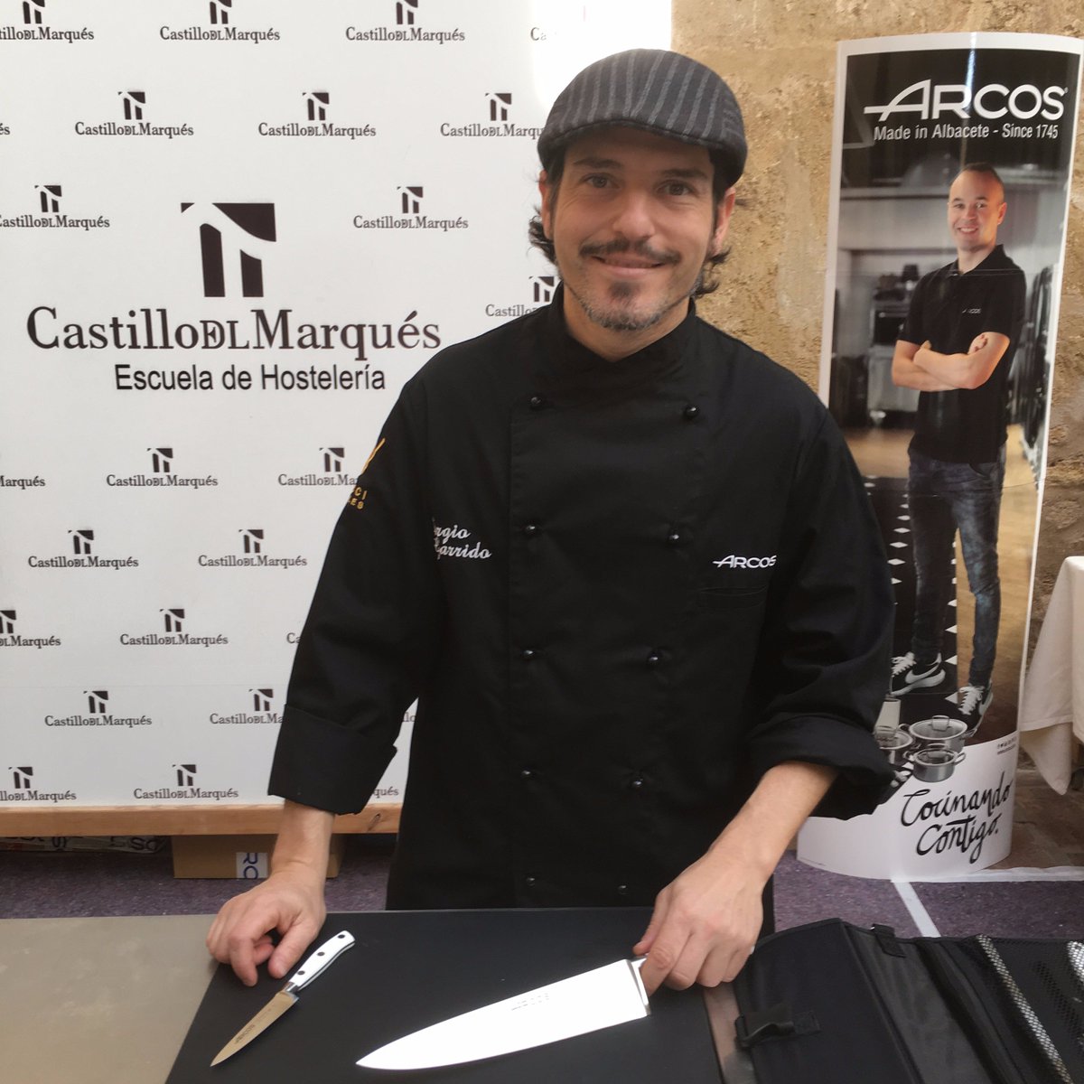 ¡¡Fogones listos!! Empezamos la clase magistral de <a href="/chefsergiogarri/">Chef Sergio Garrido </a> en <a href="/ehdelmarques/">Castillo del Marqués</a> #Malaga