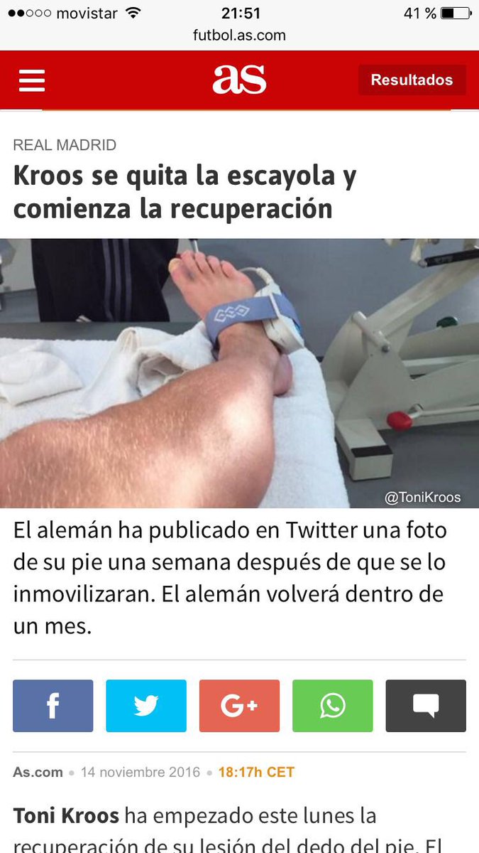 Qué grande <a href="/ToniKroos/">Toni Kroos</a>!!!, utilizando el #handsfree de #BTL suministrado por @SANRO_Oficial, te recuperarás enseguida!!! 💪⚽️