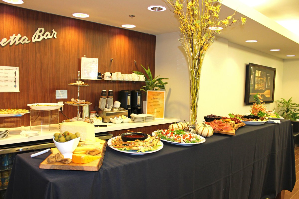 Classique_Cater's tweet photo. Planning a party? Provide a beautiful #appetizer buffet for your guests! Check out one of our latest client #events https://t.co/XN2uxfJ8Ew