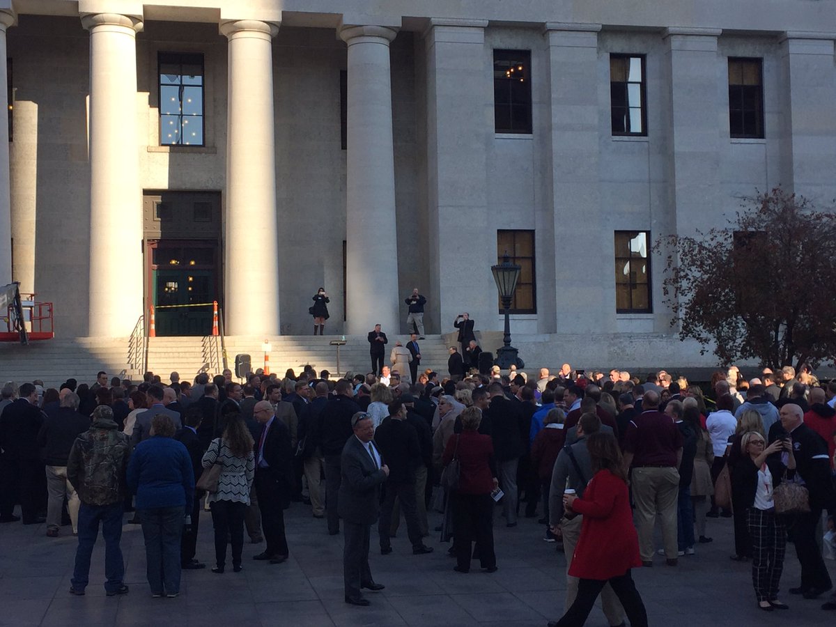 cooperlearns's tweet image. #OSBACC #osbax #edchat #leadupchat school leaders ready to help @OHEducationSupt oh school board #timetolisten