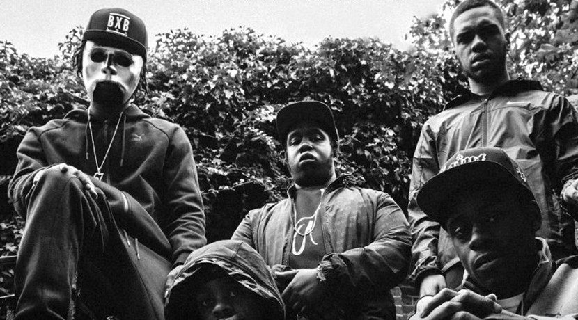 Watch <a href="/Official6ix7/">6ix7even</a>'s video for "Jump Out Gang" bit.ly/2bCSZRm