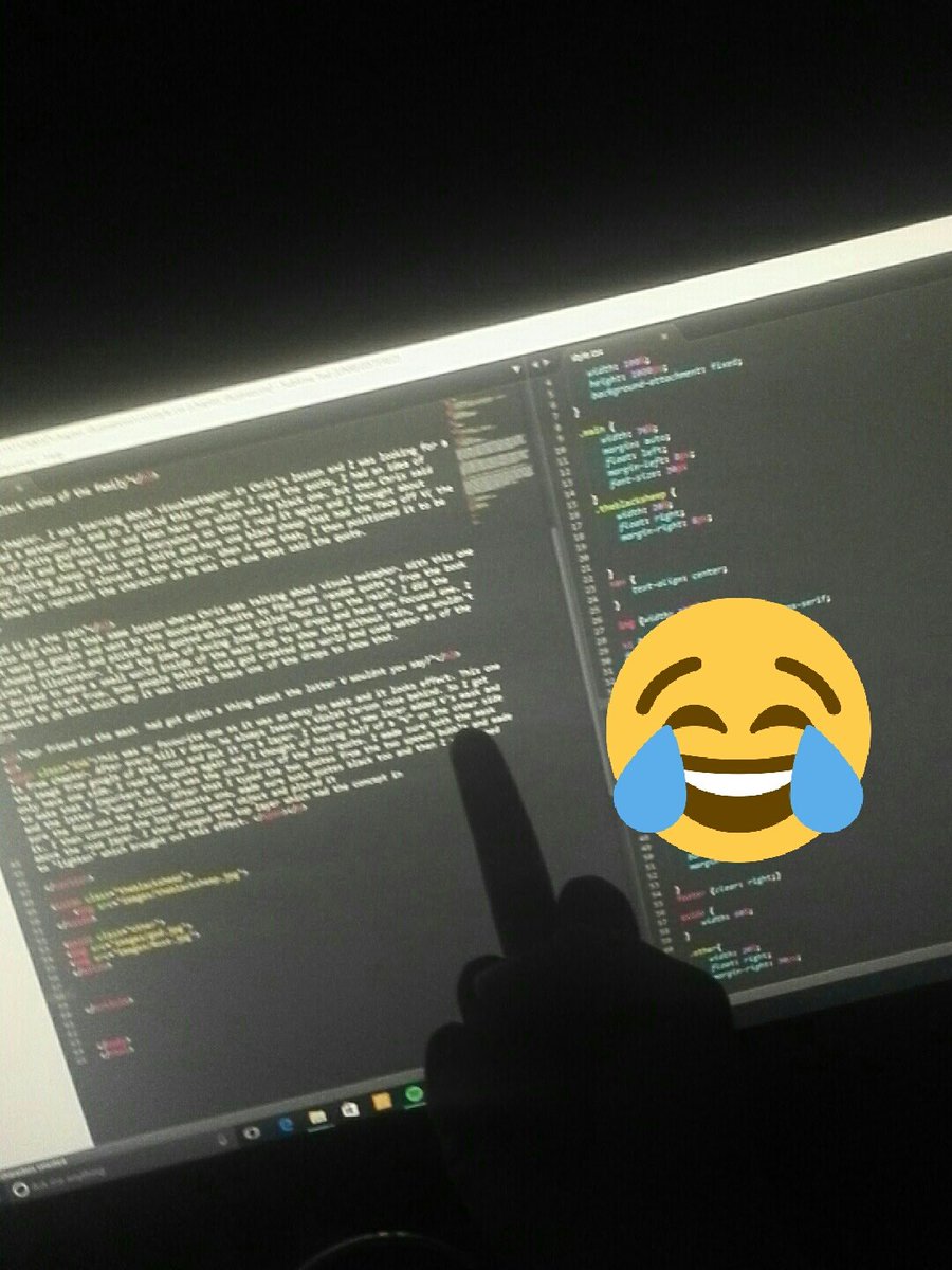 Hassan185Ishfaq's tweet image. Fuck coding 😂😂😂 I hate it but I gotta do it for my uni course. Won't be doing this after the Christmas break 🙌 #Fuckcoding