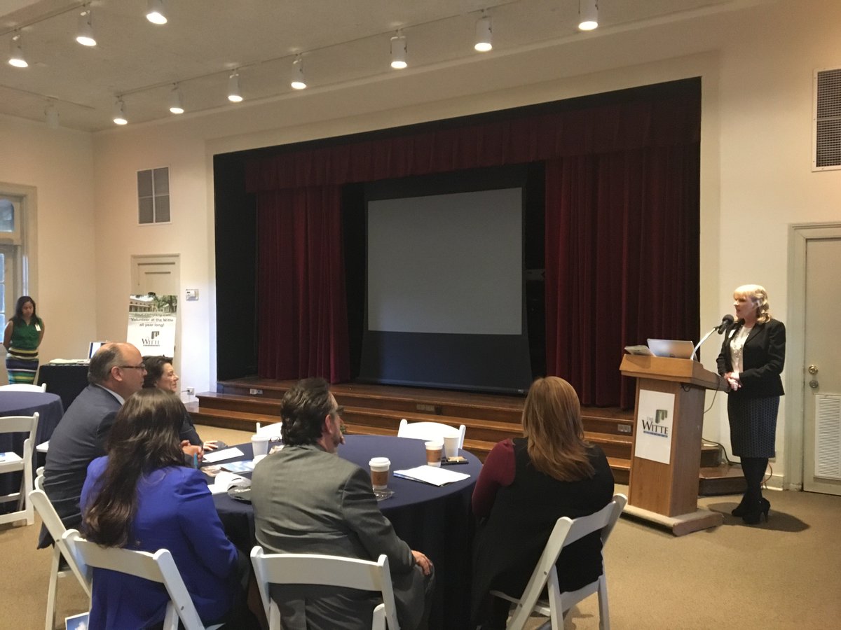 WitteMuseum's tweet photo. Leni Kirkman of #UniversityHealthSystem speaking about mutually beneficial collaborations at the Witte #WittePartnerships #NewWitte https://t.co/QveuKs9cYF