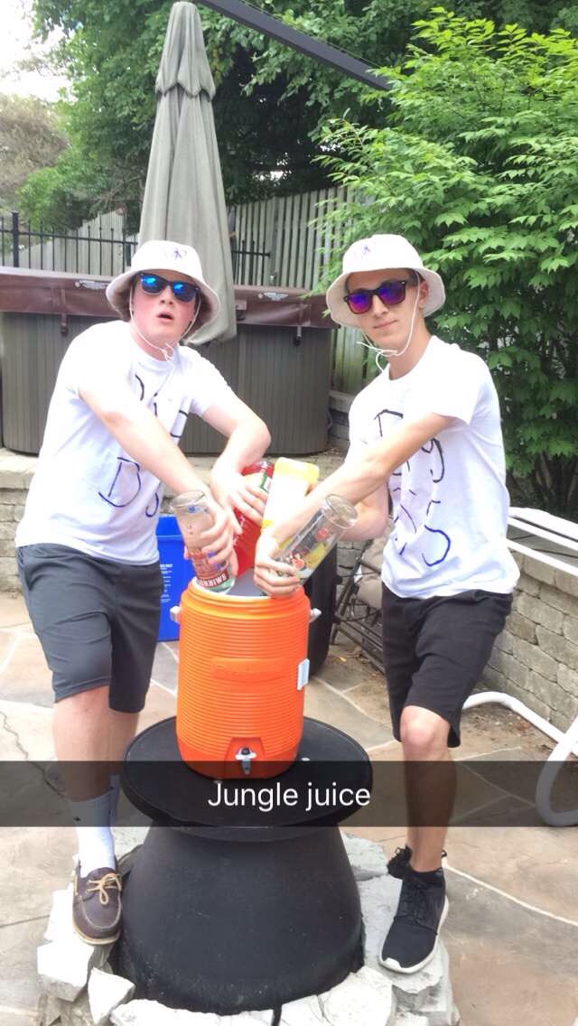Devin_Pipher19's tweet photo. Happy birthday to my croakmate @DallasMartin19 , have a great day kid love ya❤️💙 #teamcroak #stangz https://t.co/npAFTOAqoR