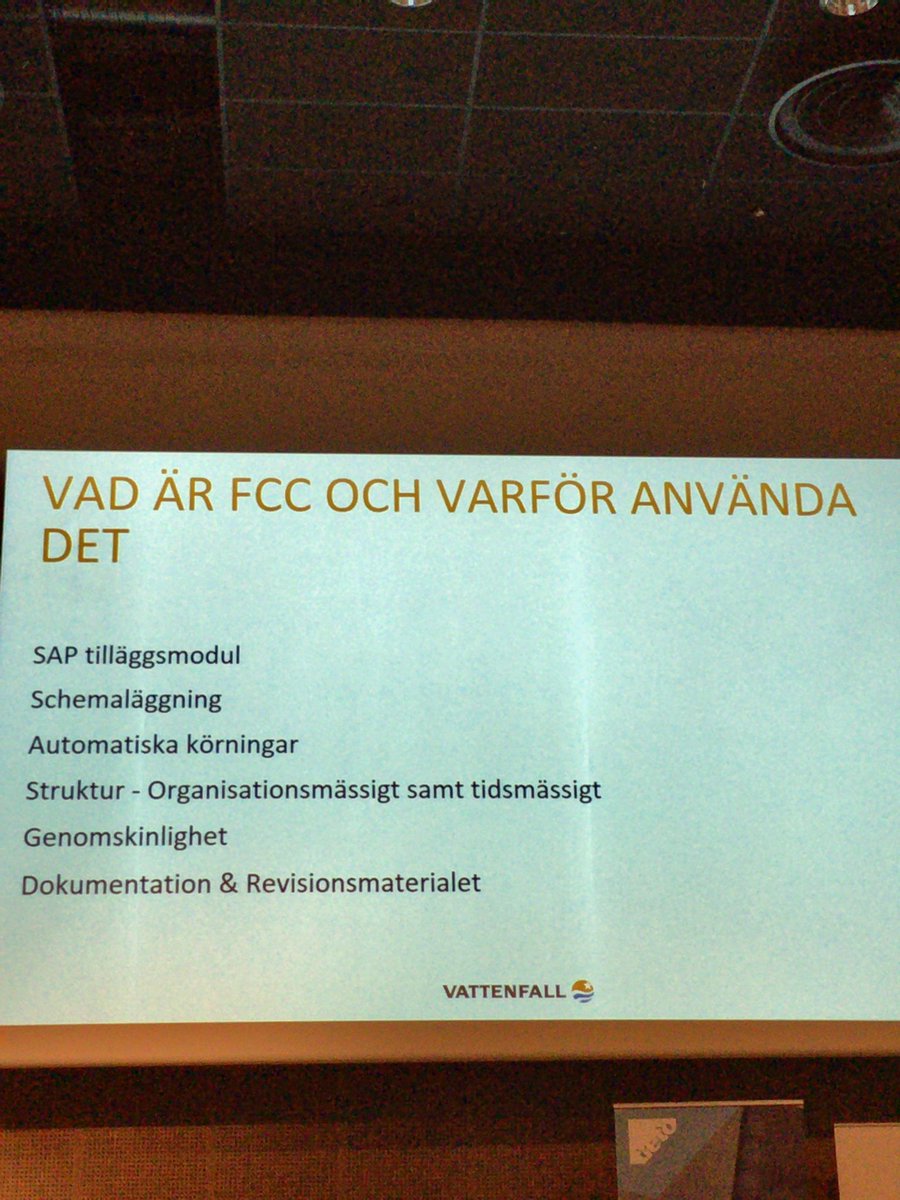 Chronoo's tweet photo. Financial closing cockpit at Vattenfall #IMPULS2016 https://t.co/08Au8UXQJE
