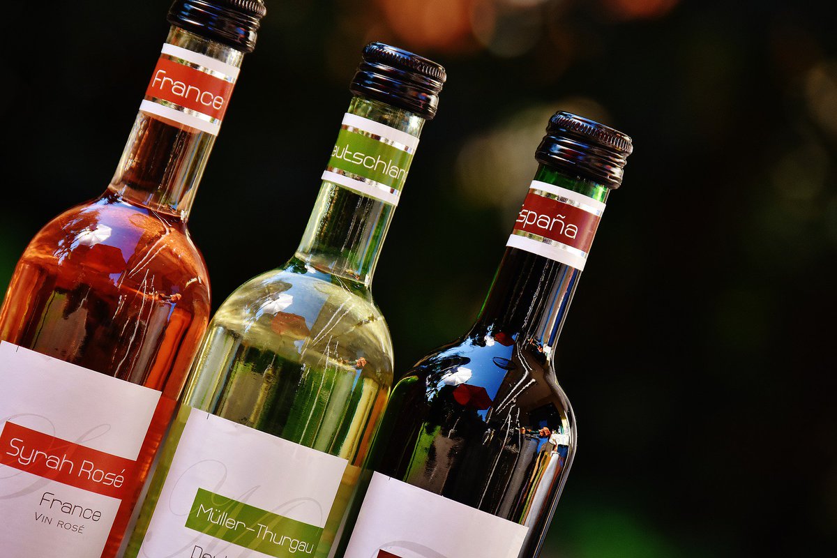 e_comanda's tweet photo. Carta de #vinhos – saiba como cria-la e venda mais: https://t.co/yYKP8krbOu https://t.co/KrMHpC75wZ