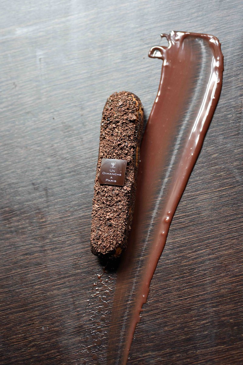 Un Dimanche à Paris tweet media