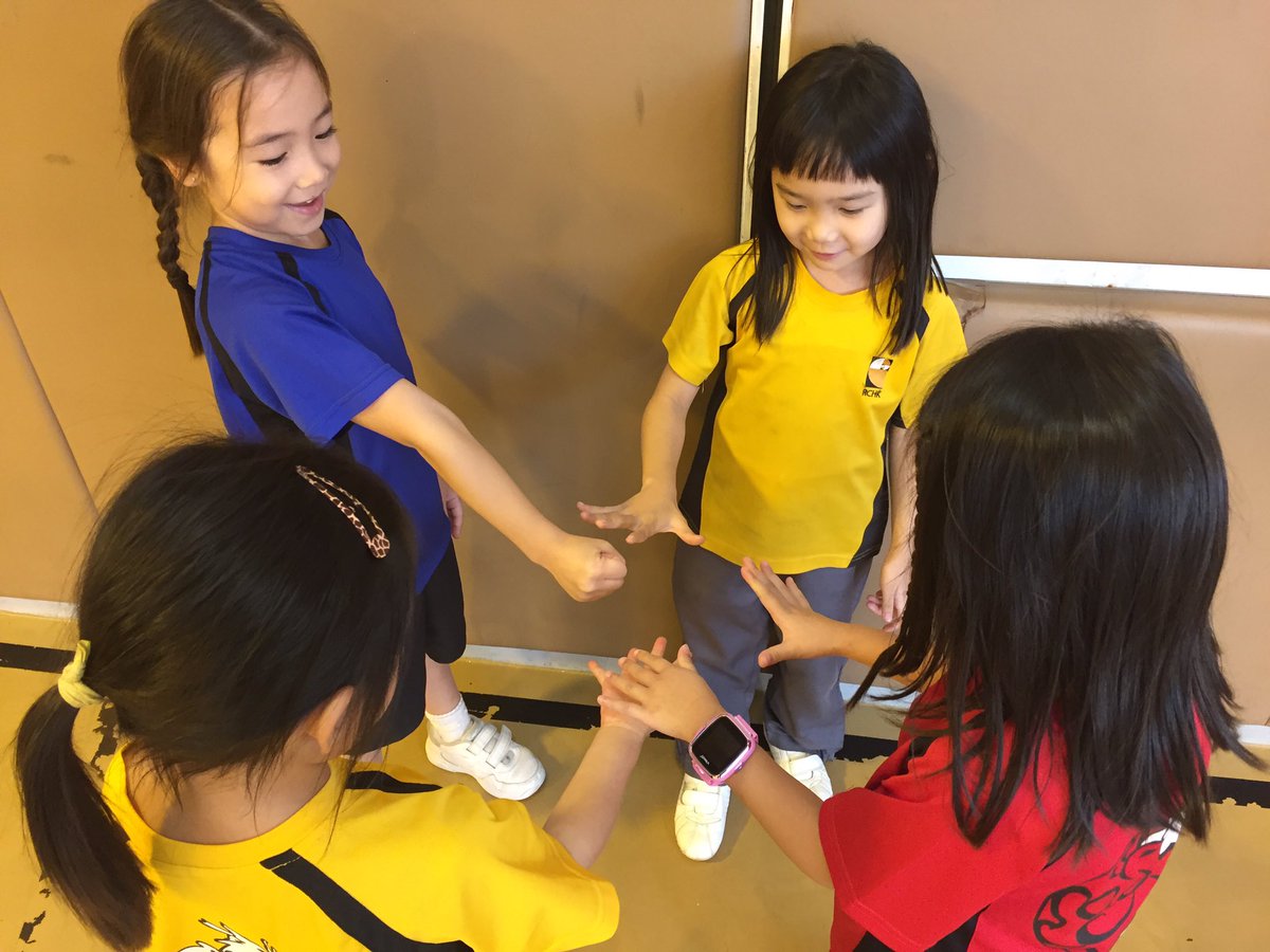 gordos24's tweet photo. Y2 starting their Adventure Challenge unit! Thanks for some great ideas Mark @markcollard #APPEC16 #rchkpe https://t.co/XMaznNVWWI