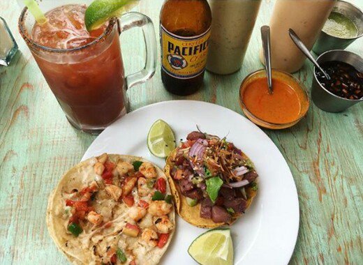 the real fish tacos #hometownbaby #tacos #streetfood #monchisbcn