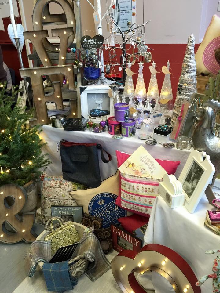 PontXmasMarket's tweet photo. We have a couple of spaces left for the #Ponteland #Rotary Christmas Market. Sat 3 Dec, 11-3pm. Ponteland High School. Only £20 for a table https://t.co/6yuELUKhkZ