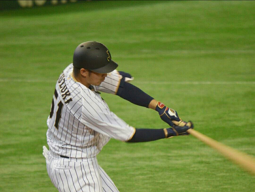 makkageki_CARP's tweet photo. 神ってるのはどっち？？？

鈴木誠也→RT
大谷翔平→いいね

#神ってる
#侍ジャパン 
#鈴木誠也 
#大谷翔平 https://t.co/5muYHKRjAh