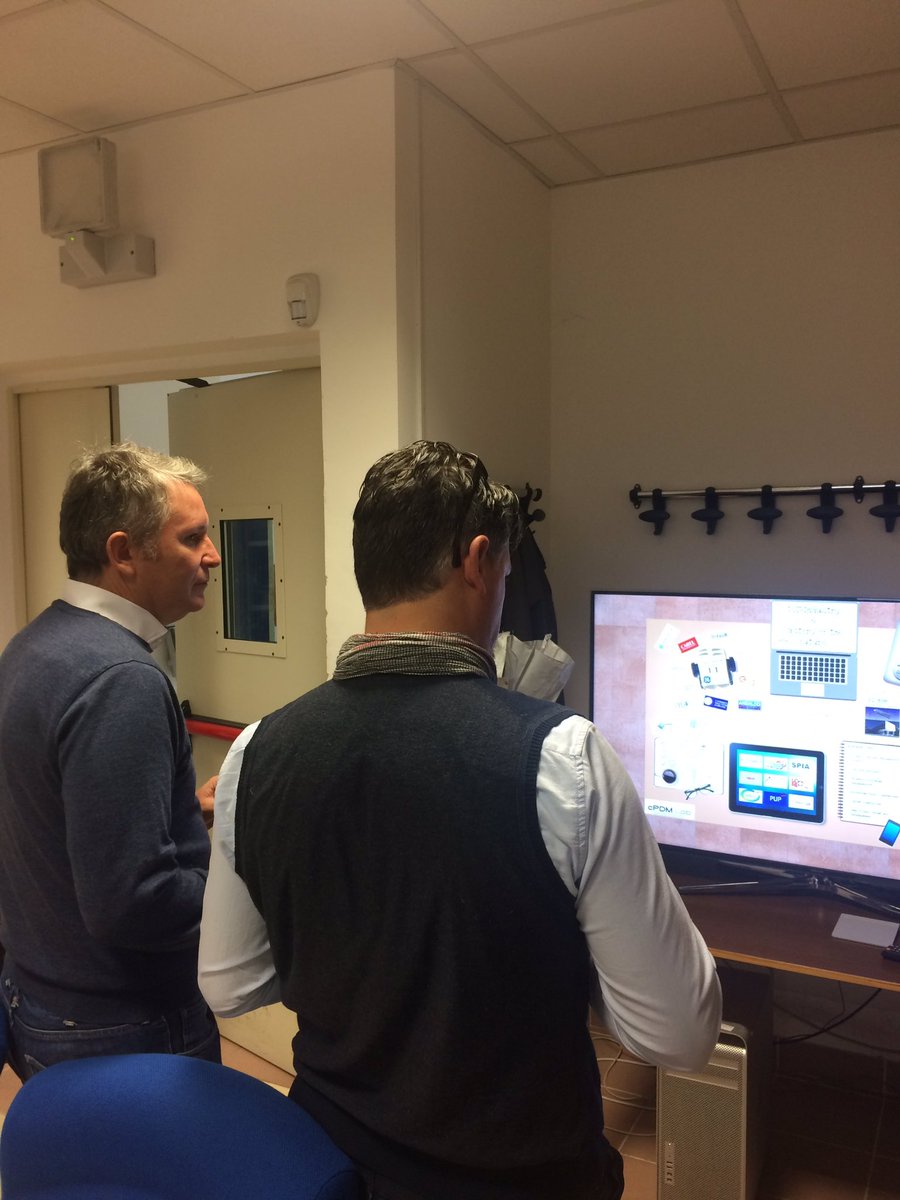 alvisemarzo's tweet photo. DFV azienda leader nella verniciatura in alluminio visita il #CpdmLab https://t.co/K6HXJThQzv