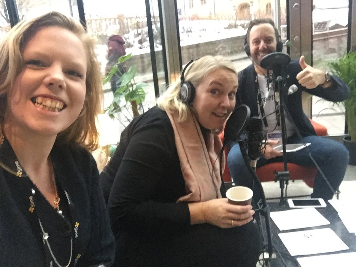 karinNzl's tweet photo. @LottaFre delar insikter om framtidens ledarskap med Leadership lounge och @TommieCau på #sime2016 #hammerhanborg https://t.co/FFKAjbYX7c