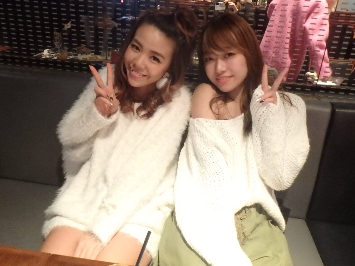 109newsjp's tweet photo. 今回の #マルキューサミット の会場は #XOBar で行われました♡ 人気記事ランキングでは #LIZLISA ショップ店員 #佐藤未来 ちゃんが表彰されました‼︎おめでとうございます♡ #109ニュース https://t.co/IM0cYXznvt