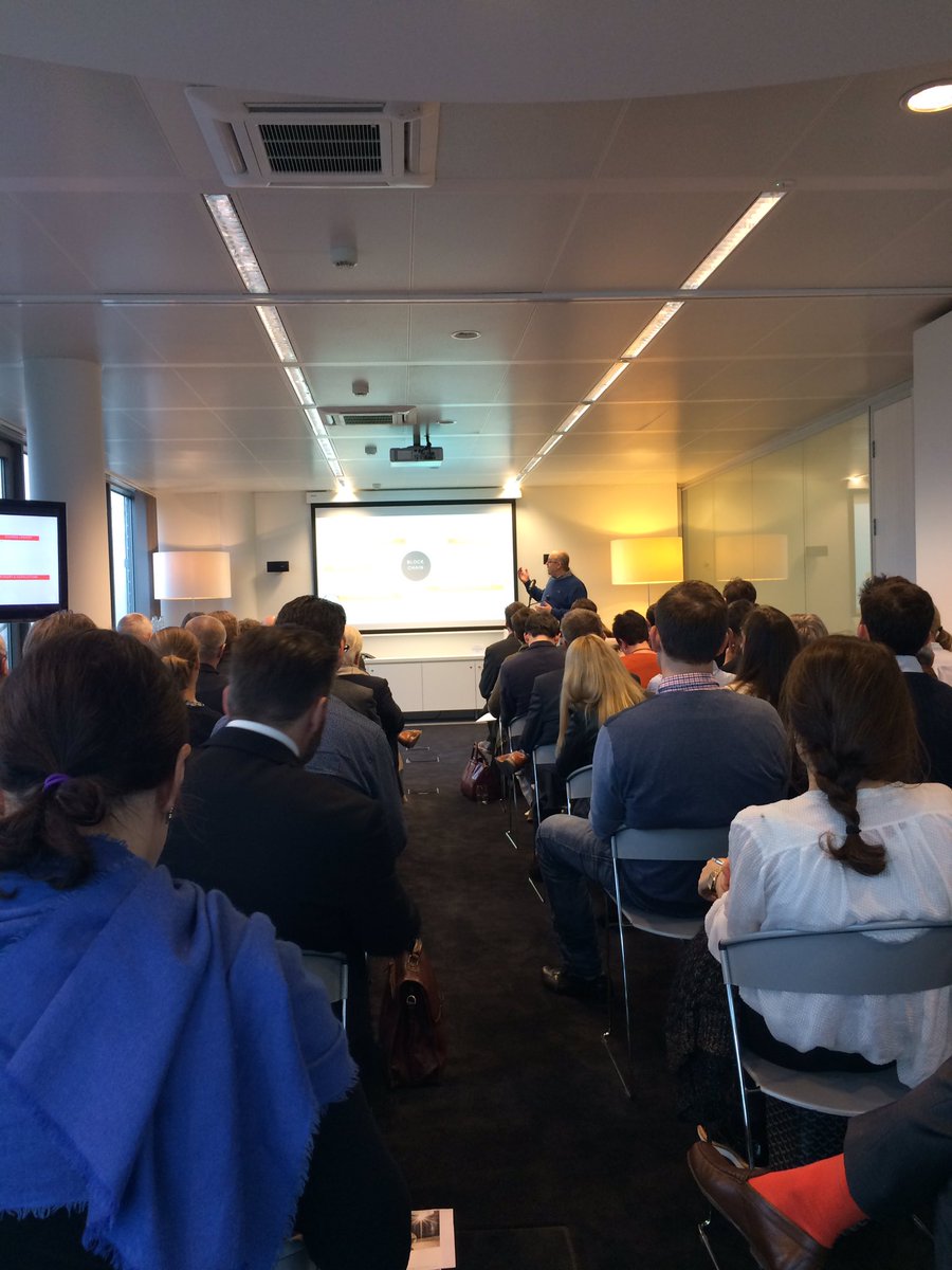 EZlatevski's tweet image. Introduction on blockchain from @rOderik #blockchainlunch #nautadutilh #betech