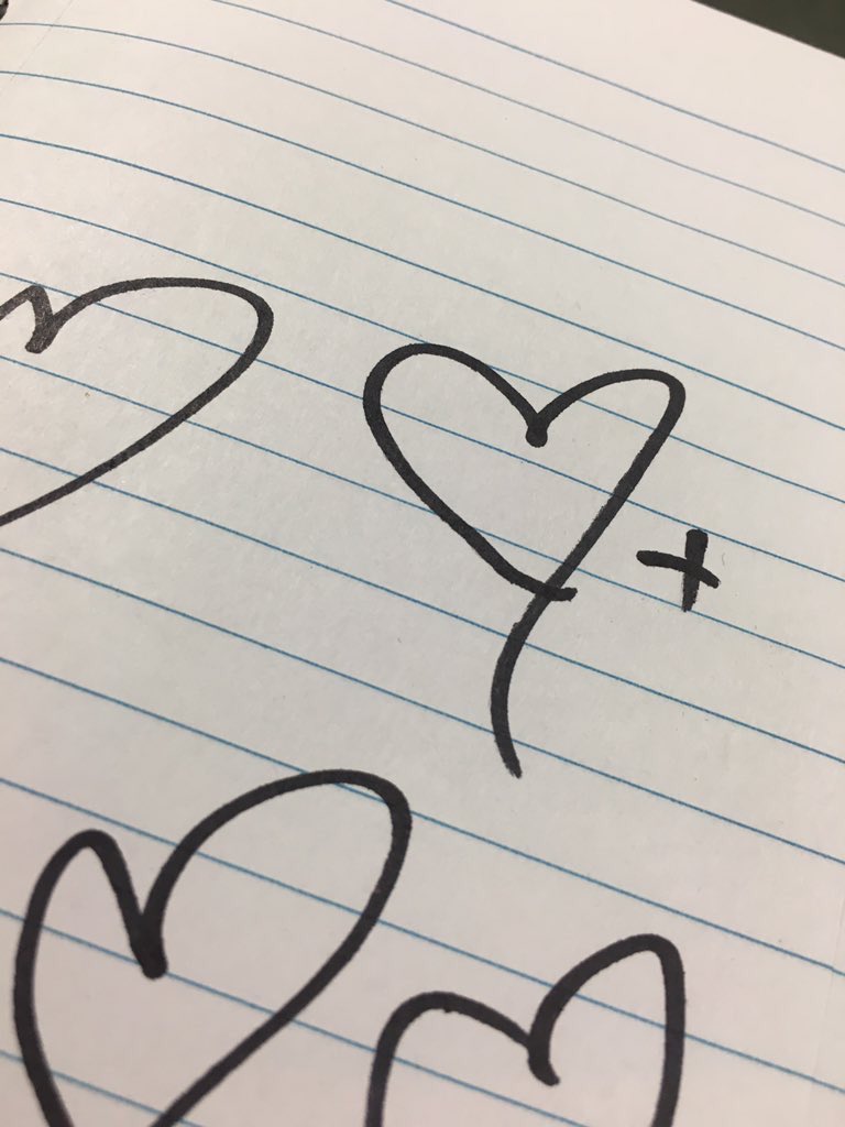 5SOSValencia's tweet photo. Ash dibujó esto para el futuro tatuaje de @xclifflordx -S https://t.co/jtIRafdzbT