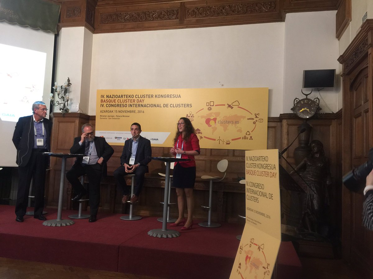 La mesa Clusters y Empresas inicia el intercambio de experiencias