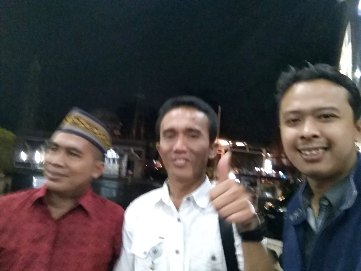 Ktemu pak deputi kg <a href="/RofikiHr/">Hasan Rofiki</a> cc @panji_pradana99 <a href="/Muidul_Fitri/">Mufa Thoillah</a> <a href="/ateng1988/">KuNTEnG</a> <a href="/GusgusSoegara/">R. Gusgus Soegara</a>