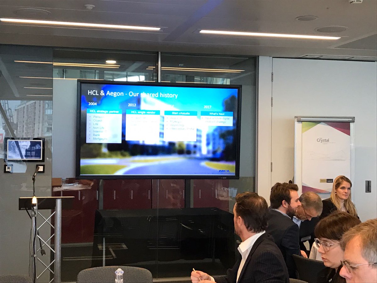 HCLFS's tweet photo. Digital transformation is not bringing your existing processes online, but the ability to disrupt the existing value chain - Lars de Vries https://t.co/V7db4deQB8