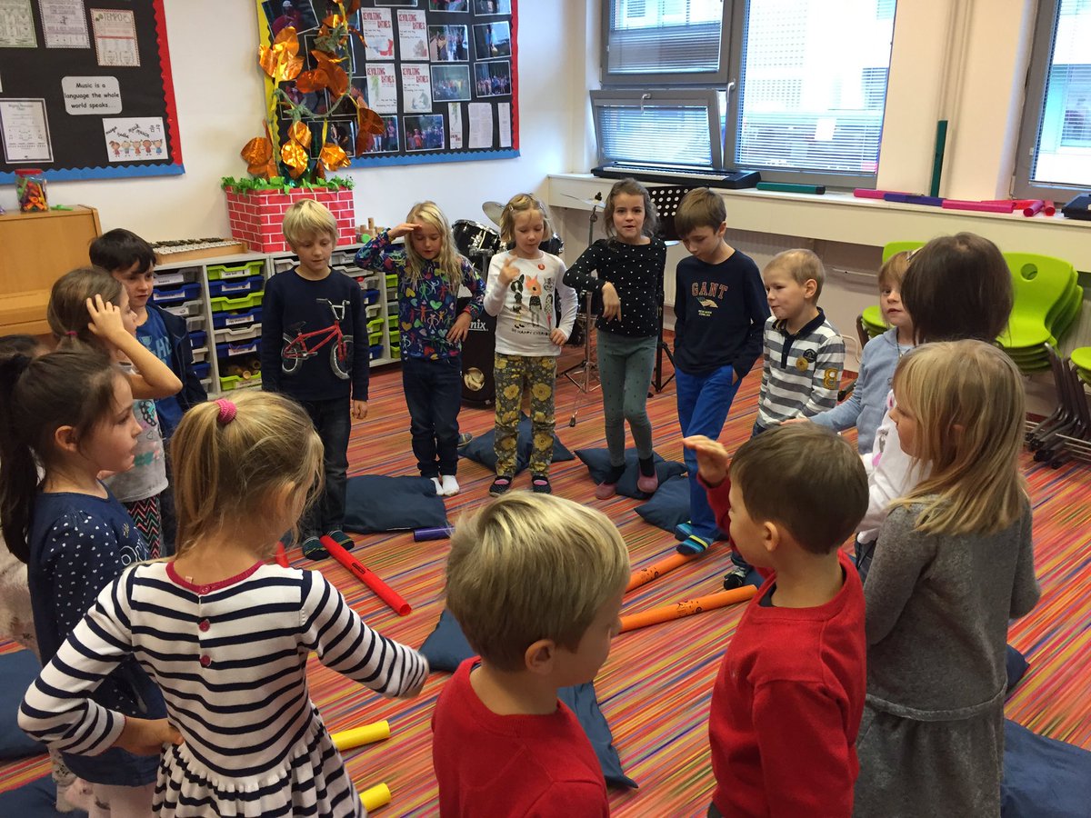 PAatPBIS's tweet image. Where did Rudolph go?! 2Cz are learning their songs for the Year 2 Show - 29th November. It's going to be GREAT! #PBSlearning @PBSPrimaryK