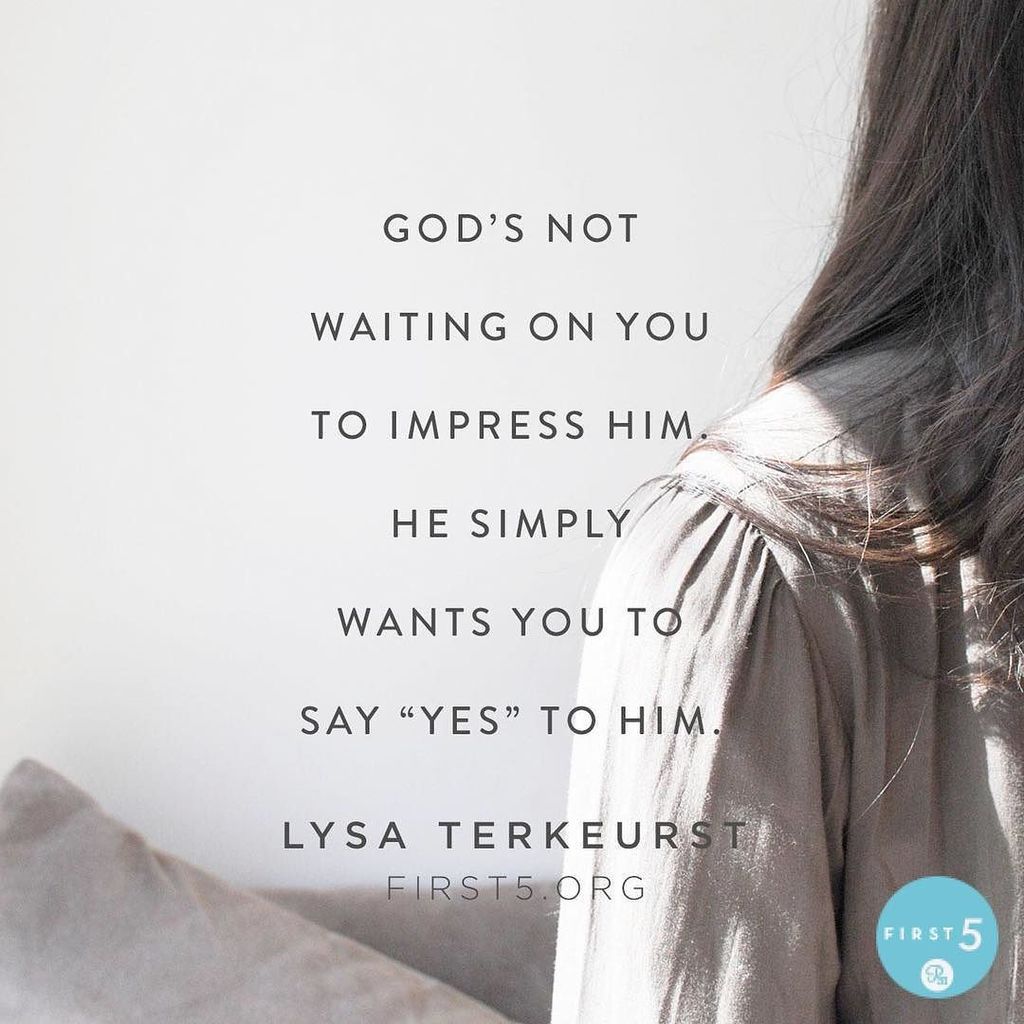 brwngrltheology's tweet photo. #shereadstruth #lesswordsspoken #proverbs31 #first5 https://t.co/t56Kz4C4PI https://t.co/TIrjm6H8Gt
