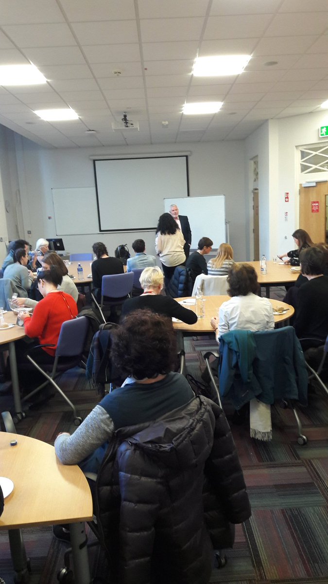 WellbeingQUB's tweet photo. Mindfulness Session for staff today delivered by Brendan @CatchYourselfOn @QUBstaff #LoveQUB https://t.co/A8kI46Svjl