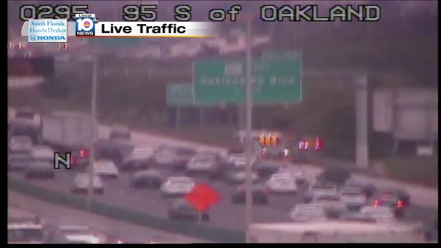 Broken Down Car on I-95 NB at Oakland Park Blvd #traffic https://t.co/qdyrC0mQYz