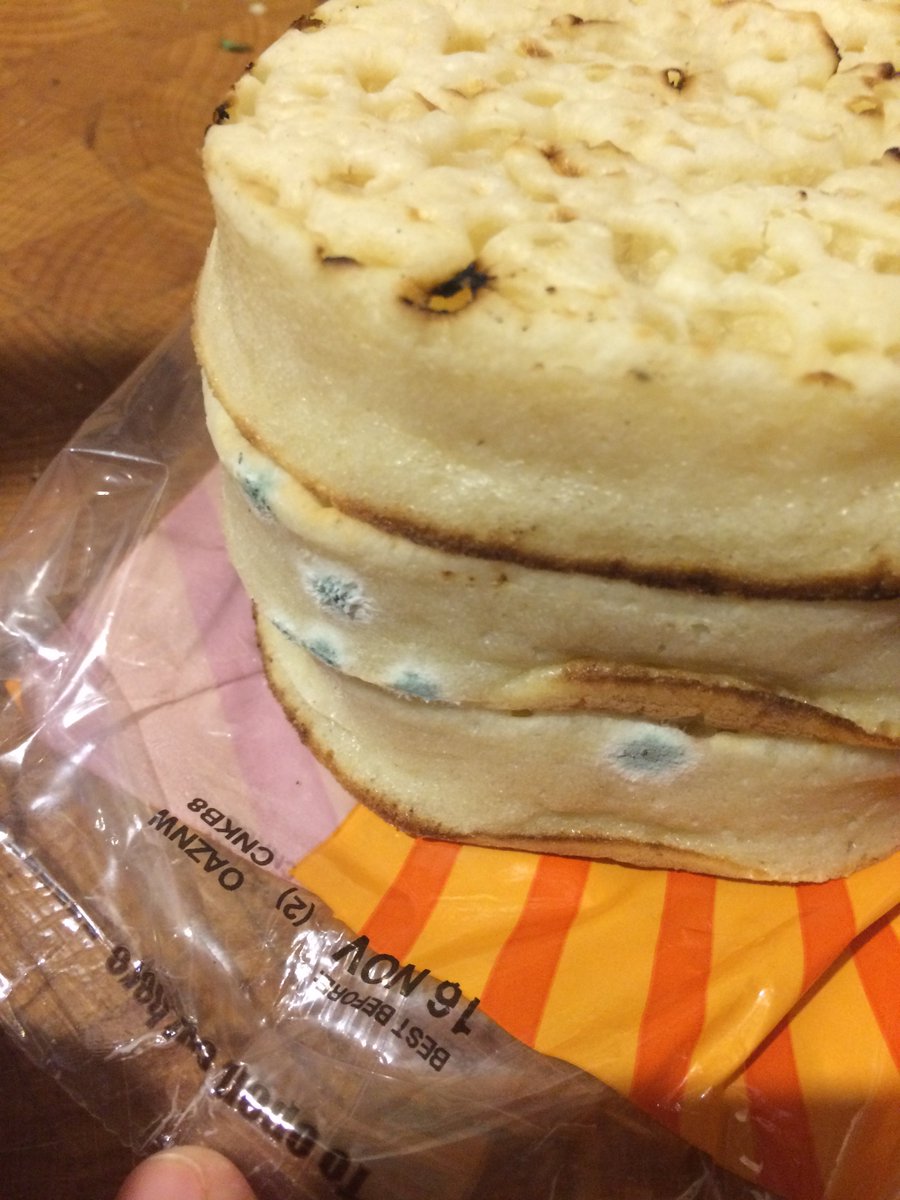erGibbo's tweet photo. @Warburtons crumpets were in date but mouldy today! Tried to email your complaints dep, but email was returned?! V. sad, love ur crumpets! https://t.co/vPDMMj7Jji