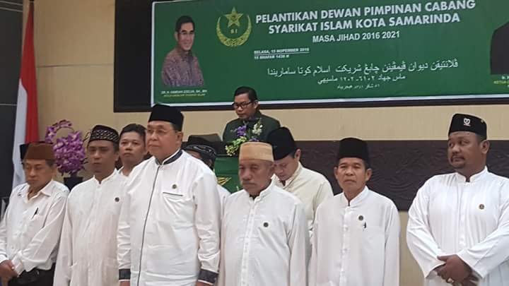 syarikatislamid's tweet photo. Ketum @hamdanzoelva Melantik DPC Syarikat Islam Kota Samarinda Masa Jihad 2016-2021 https://t.co/xNMQiGTOfB