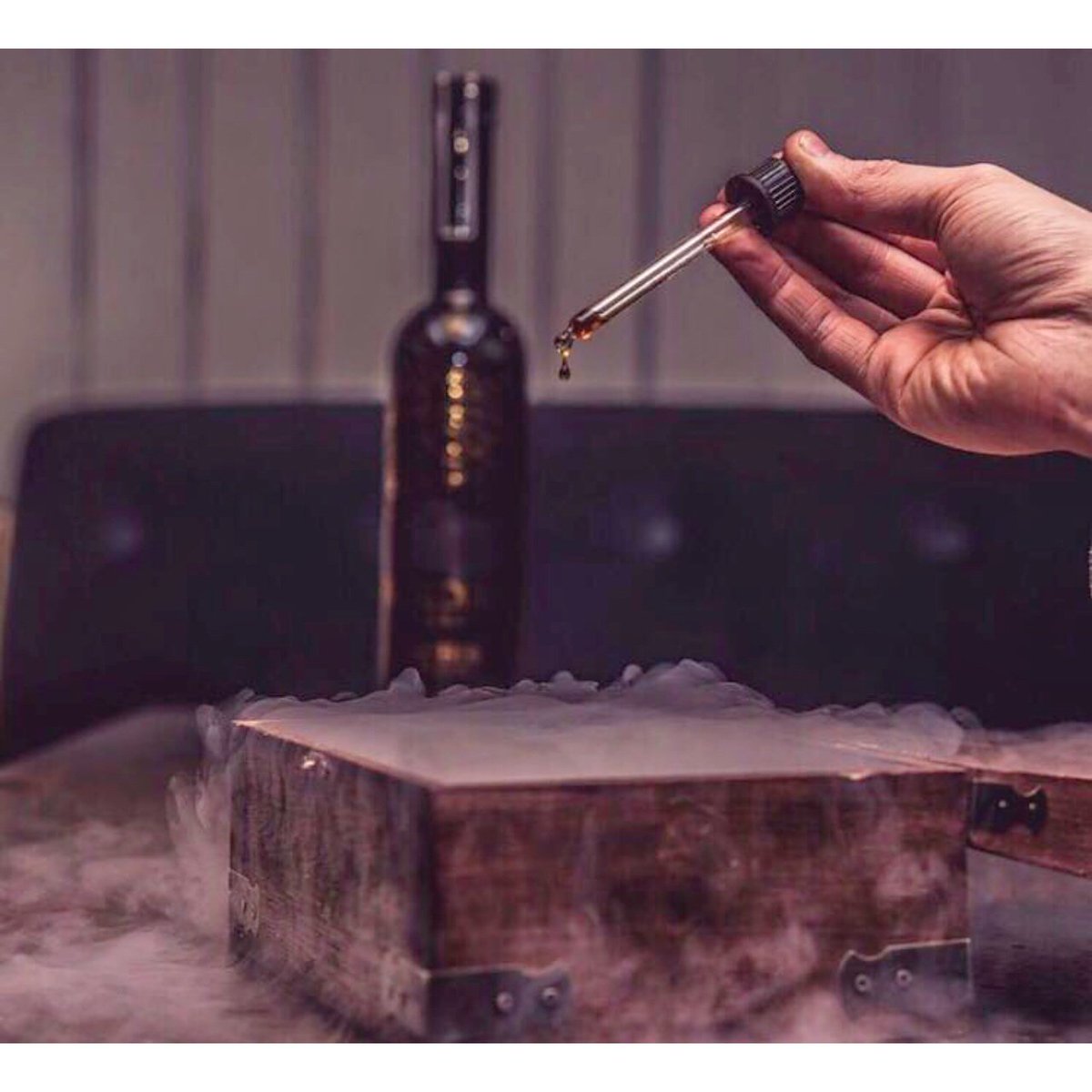 whistlingshop's tweet photo. New menu teaser. Coming soon. #notsayinganymore https://t.co/Wdphms1BBf