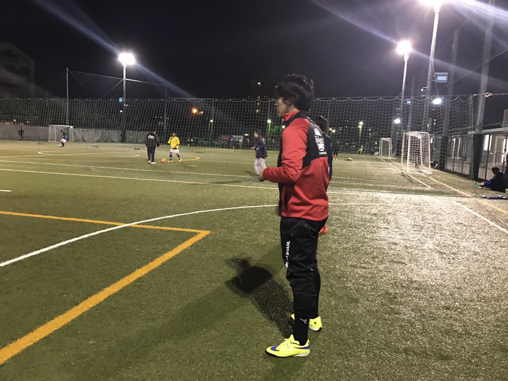 fc_unify_2015's tweet photo. 11月の活動お疲れ様でした🍁
今日はメンバーが6人と少なかったですがシニア大蔵さんとトレーニングマッチをさせて頂き充実した練習となりました◎次回の活動日は12月13日(火)20時〜垂水で行います！興味のある方は気軽に連絡ください😋
#FC・UNIFY #ひとつになる #フットサル https://t.co/voTFbk3Uav