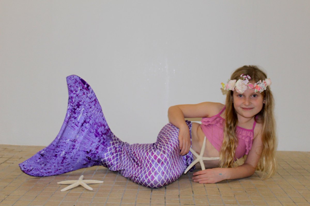 MayimUk's tweet photo. Mermaid Alyssia having a Mer~Magical time @MayimUk training with #MermaidMerShell X https://t.co/NqeQ8XJeUl
