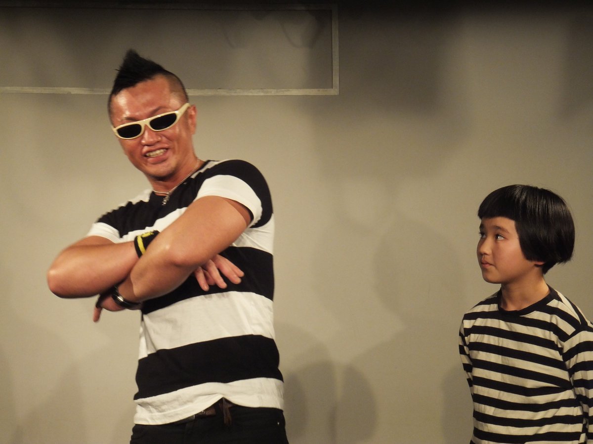 Taka84 Sur Twitter 父娘漫才 完熟フレッシュ ライブデビュー戦 緊張で汗だくの父 に対して落ち着きのあるレイラちゃん ロッコメ時代の決まり文句をちょこっと入れてみたりで楽しく癒される漫才 今日はテレビの取材カメラも入っていたようなので放送されるのかな