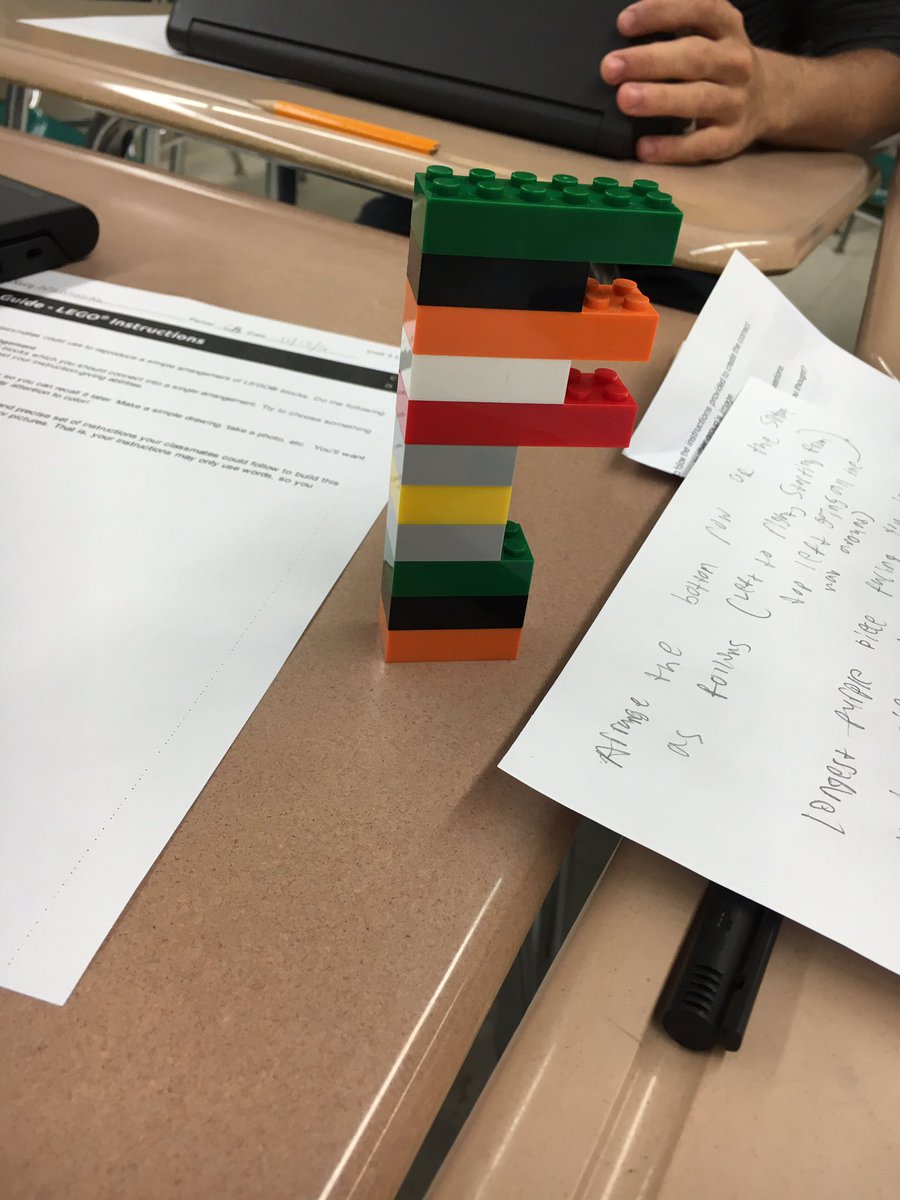 MsMacaro's tweet image. Exploring the important principle of programming using LEGO blocks! #CSP #introtoprogramming #MTPSpride