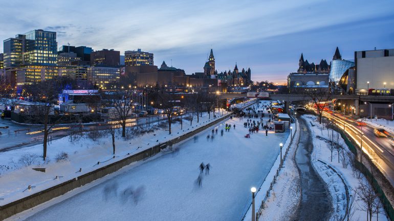 fairmontlaurier's tweet photo. 5 Reasons Ottawa Is This Year's Winter Hot Spot https://t.co/yvKt9yfoQz #canada150 #MyOttawa https://t.co/OYmuqyRRqW