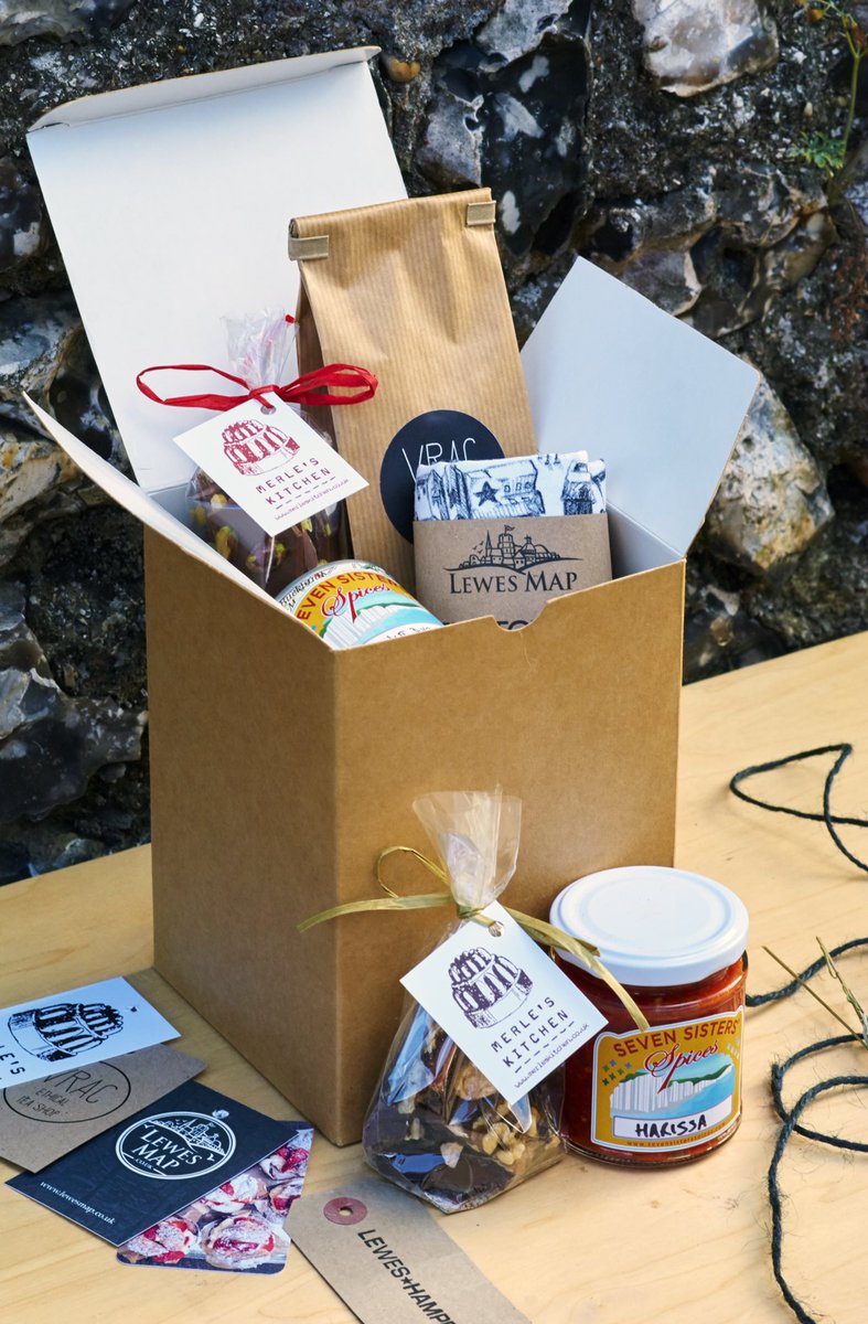 lewesmap's tweet image. Loving our new @LewesHamper So excited! @SevenSpices @vracteashop @Merleskitchen #Lewes #shopsmall