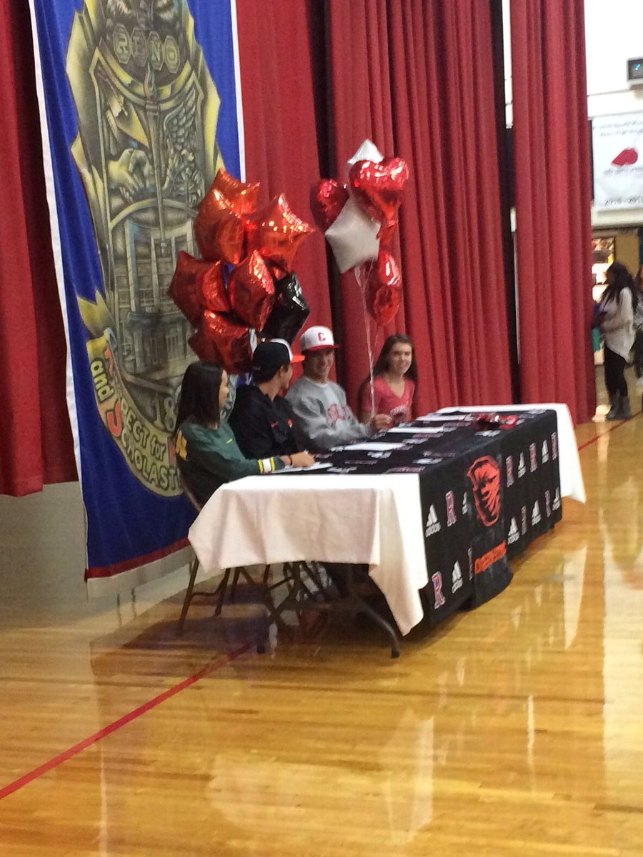 RHSscoreboard's tweet photo. Reno High has four athletes sign letters of intent today.📝🏆 https://t.co/Lpv1iPp4wR