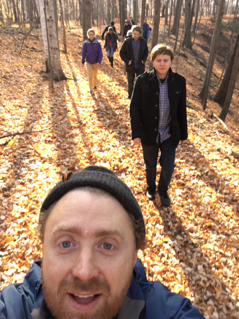 evoecolab's tweet photo. Showing #evoecolab the wonders of an #urbanforest off trail @UofTMississauga https://t.co/SUKCw0s7Ay