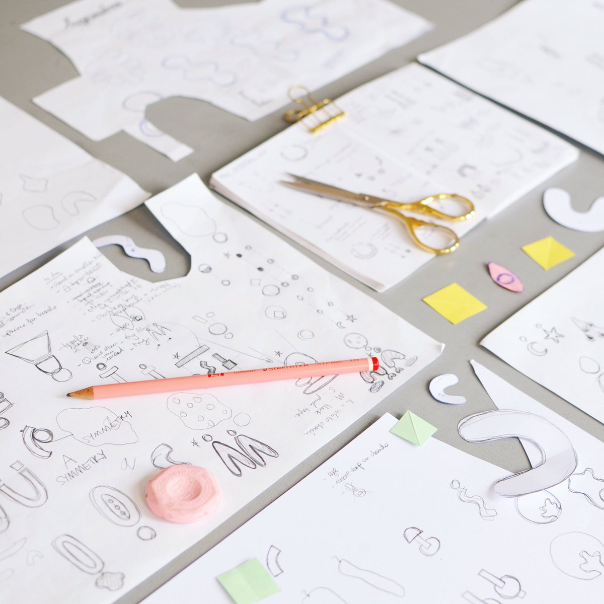 New collection scribbles / sketches ✏️🔜🌟