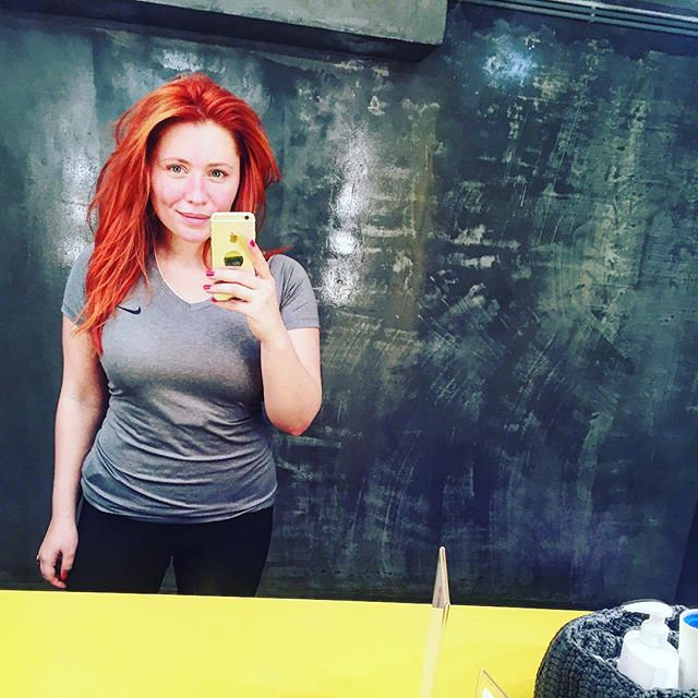 A__Spiridonova's tweet photo. Подготовка к концерту и #проект #БудьвФорме ! #JustBeFit
#спорт #детокс #соки #здоровье #АнастасияСпиридонова #концерт #ГрадскийХолл #Голос https://t.co/816YK34YTW