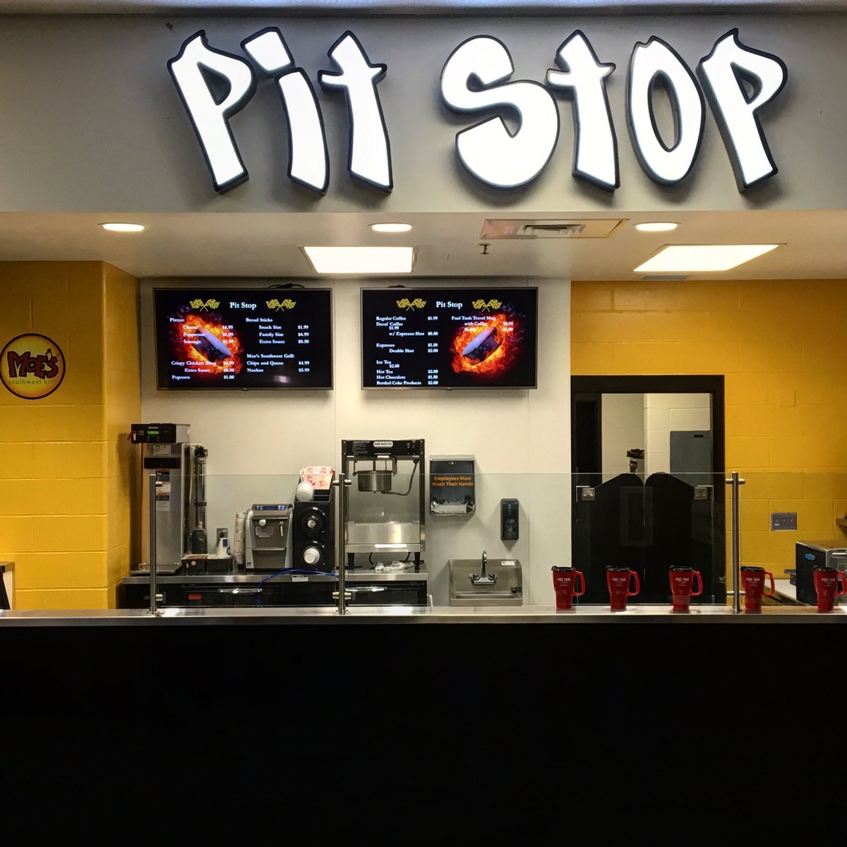 The Pit Stop still needs a bartender/server for Sunday nights. All potential applicants need a bartender certification.