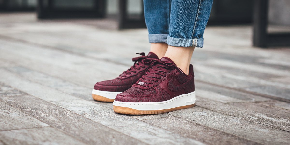 nike air force 1 07 premium essential nike air force 1 07 premium essential