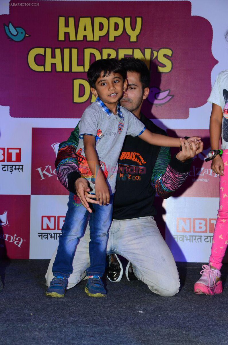 VFans_corner's tweet photo. [Pic] Varun Dhawan at kidzania https://t.co/ZfM4io7AV0