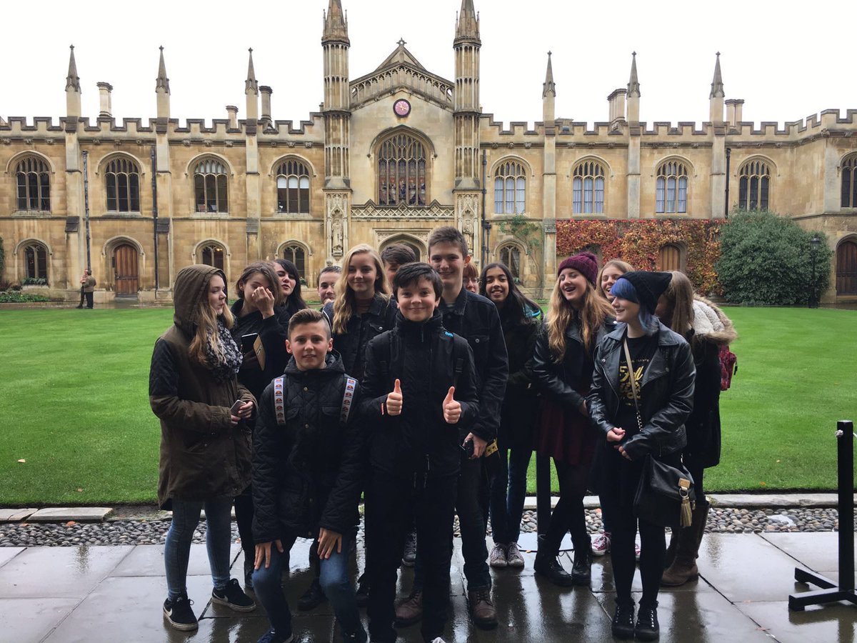 CastleRockSch's tweet photo. On our way home from Cambridge after a day of being #inspired . Thanks @CorpusSLO for a great day! #CorpusIsTheBest #WhereDoIApply https://t.co/gqo3pAjaui