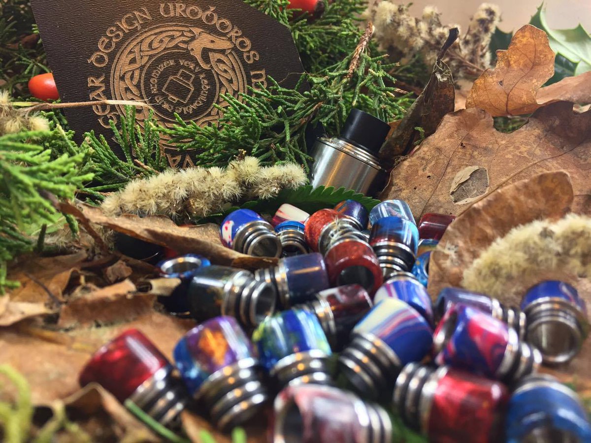UroborosMods's tweet photo. Have a good day #vapefamily :) 

#vapeon https://t.co/nwIlrmDgyu