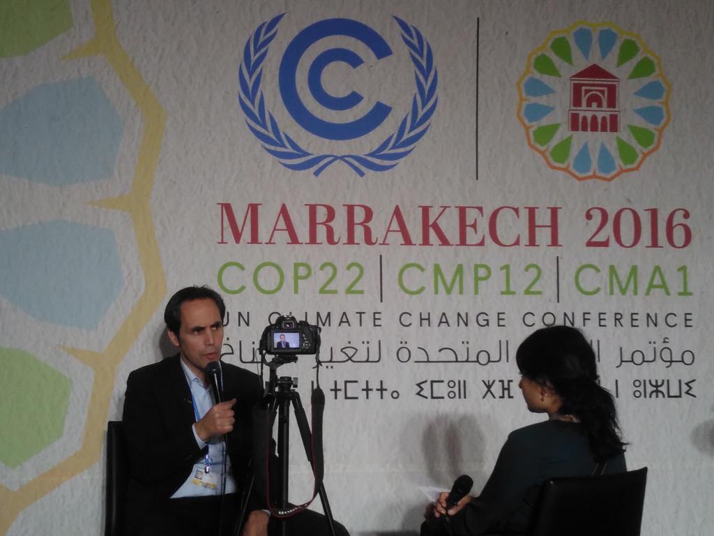 AnnaLeidreiter's tweet photo. Today #sustainablecooking w #renewables is within reach.#beyondfire by @sschurig at #COP22 #go100re @Good_Policies https://t.co/pNC2OX7cjs